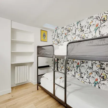 Authentic Loft - 2br 8p - Place De La Republique Appartamento