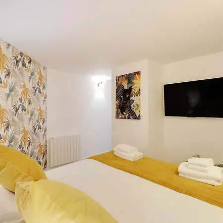 Authentic Loft - 2br 8p - Place De La Republique Appartamento